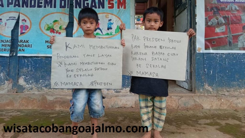 Viral Aksi Siswa SD Kepulauan di Mamuju: 'Kami Butuh Guru Kami Ingin Belajar'